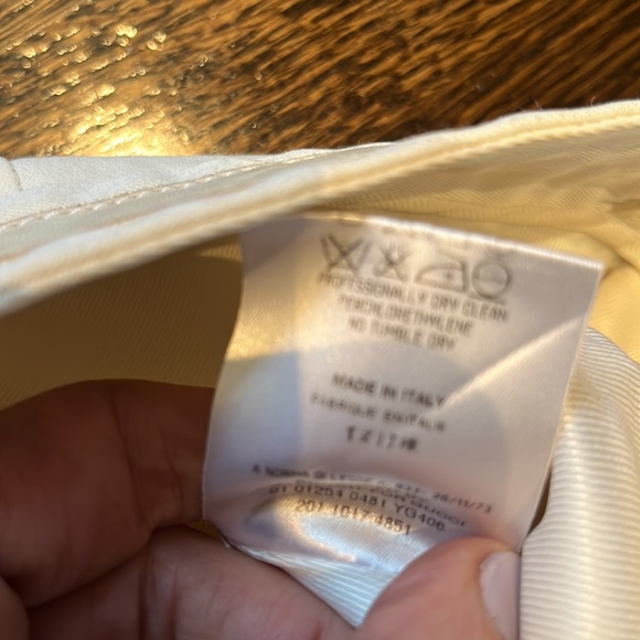 Gucci off weight size 40 white cream pants with leather detail - Picture 7 of 8